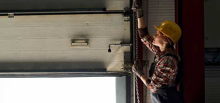 Addressing Common Garage Door Stoppage Issues in Dalton, GA